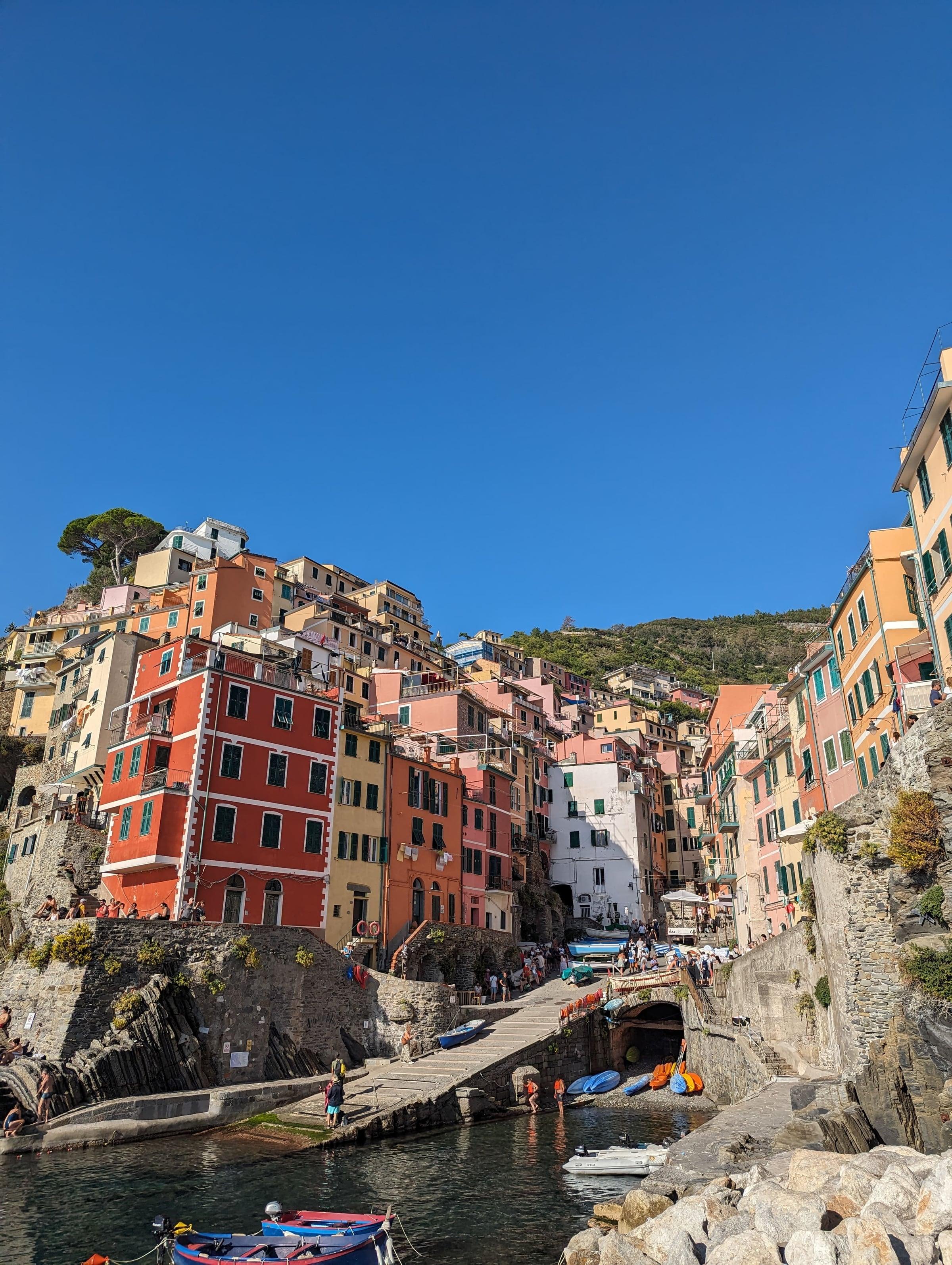 Cinque Terre Day Trip from Florence: The Hike, the Trains and Which Village to Pick