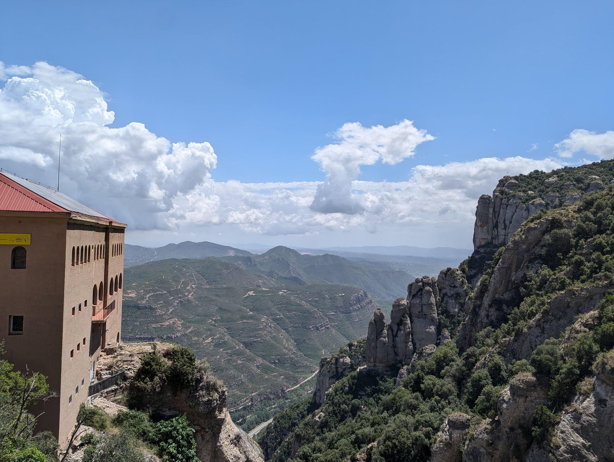 Montserrat Day Trip from Barcelona: Tickets, Which Station, and the Sant Jeroni Hike