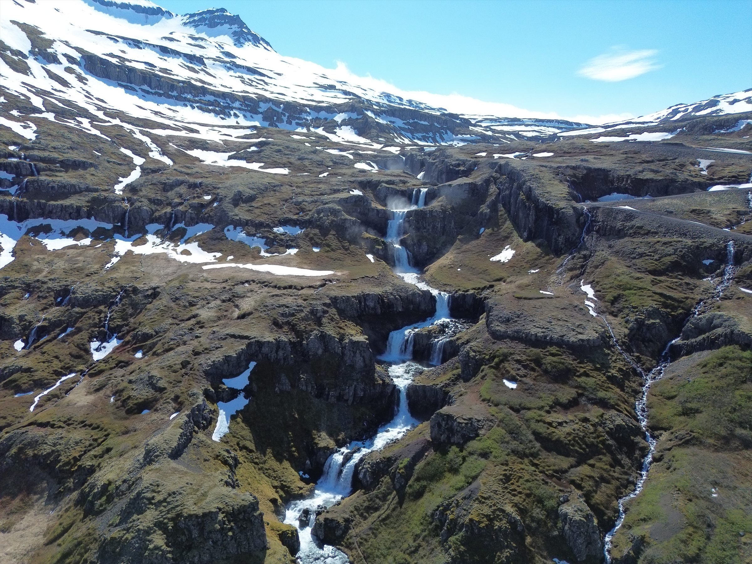 Klifbrekkufossar from the air