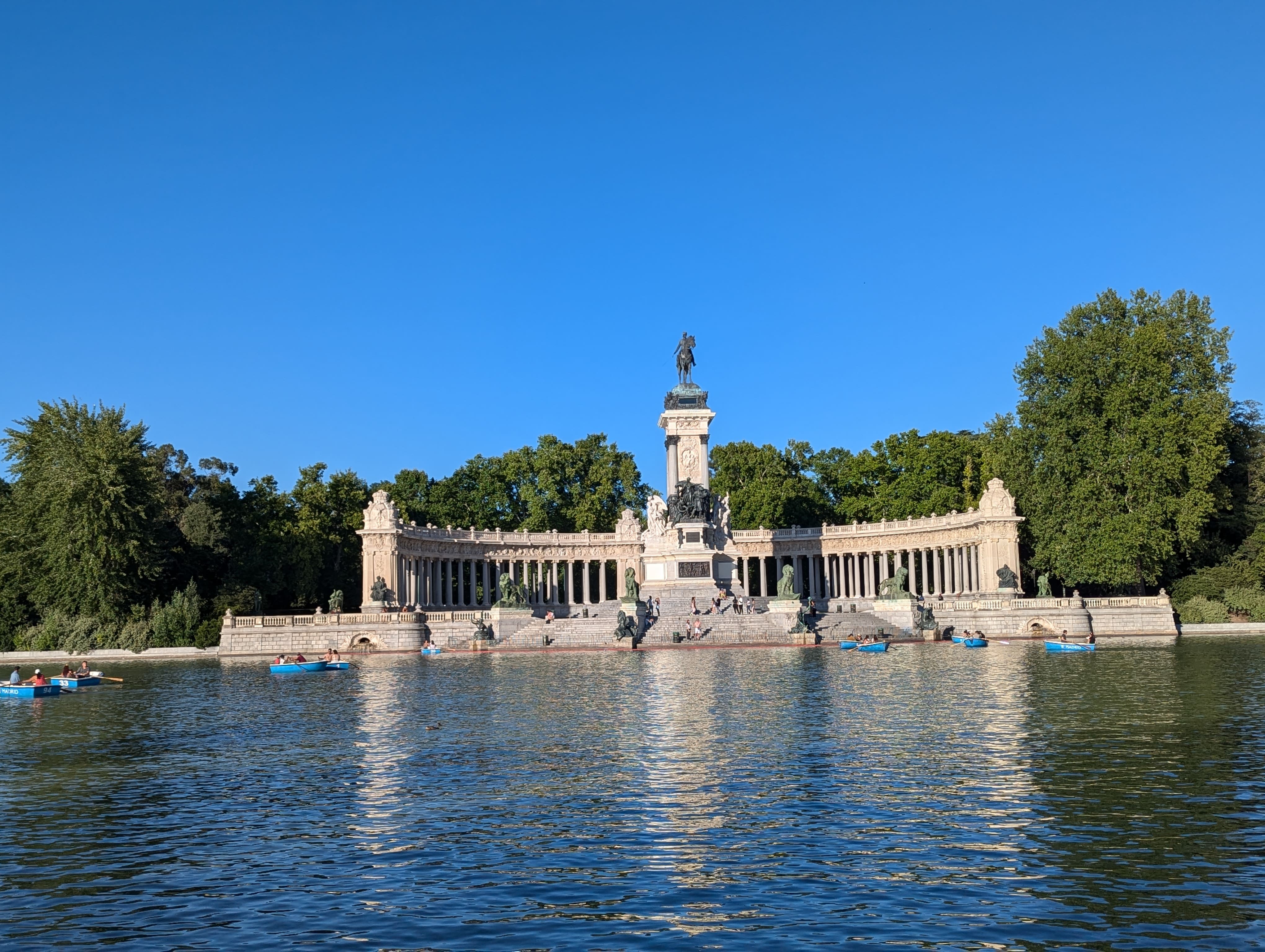 El Retiro Park